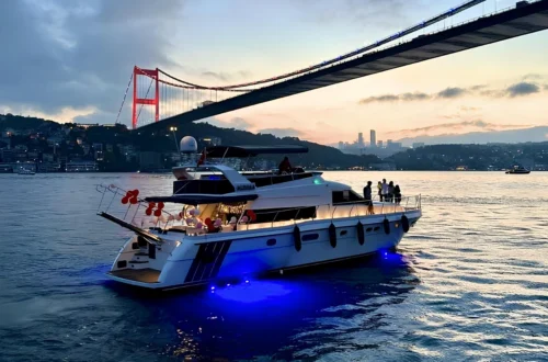 Круизы по Босфору