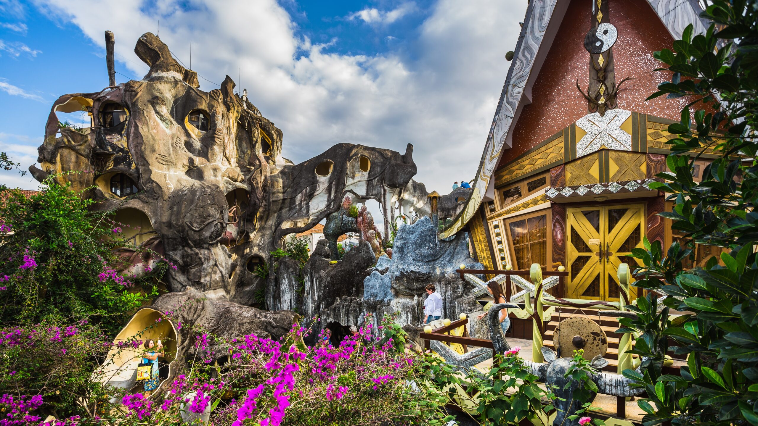 Сумасшедший дом или Крейзи Хаус в Далате