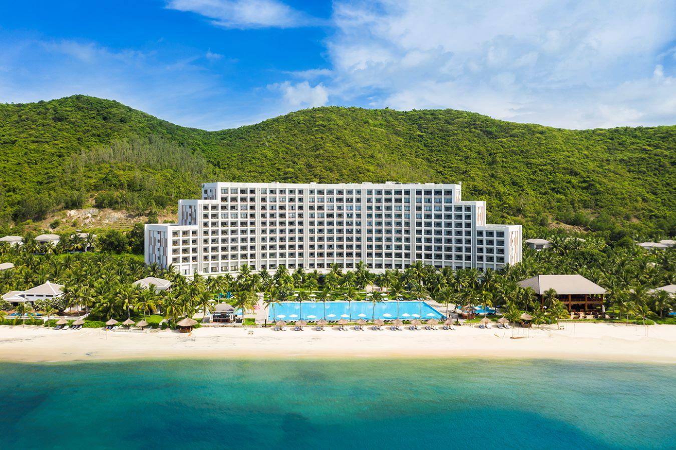 Vinpearl Resort & Spa Nha Trang Bay (5★)