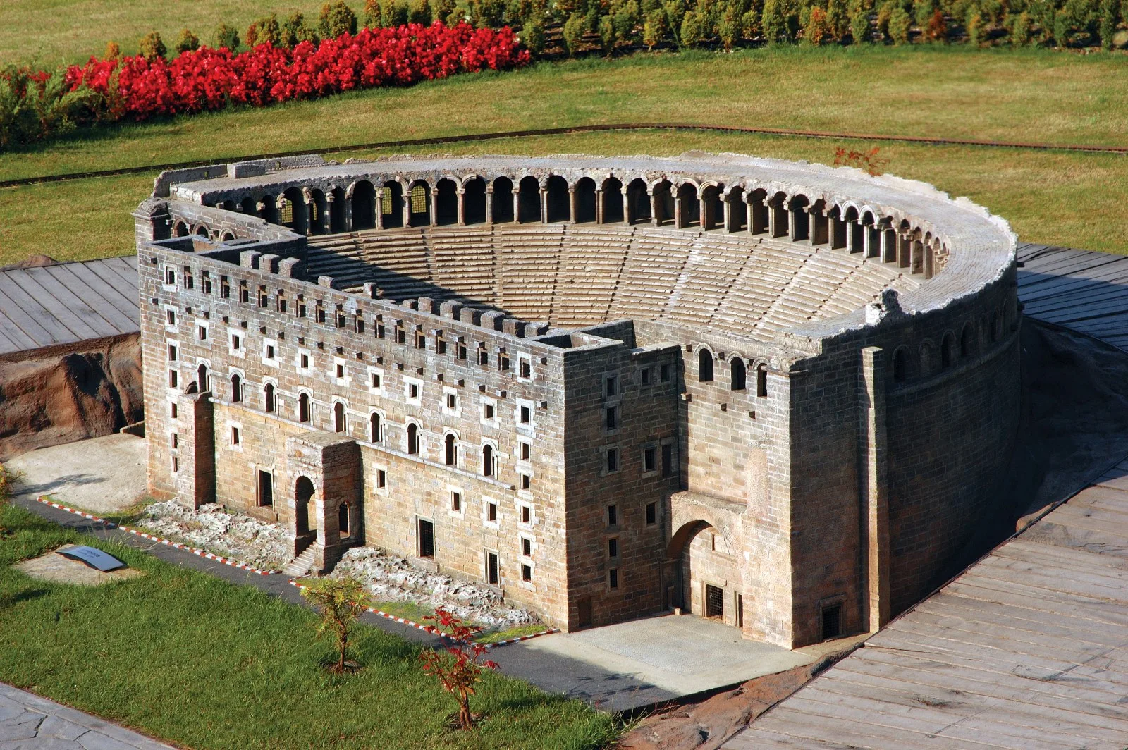 Амфитеатр Аспендоса