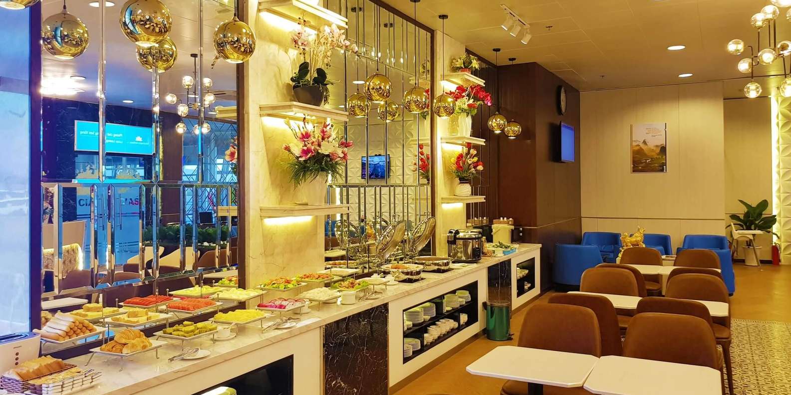 Бизнес-зал аэропорта Нячанга (Камрань)