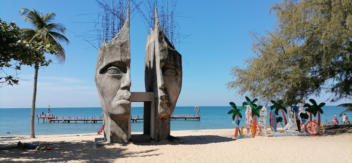 Sunset Sanato Beach Club